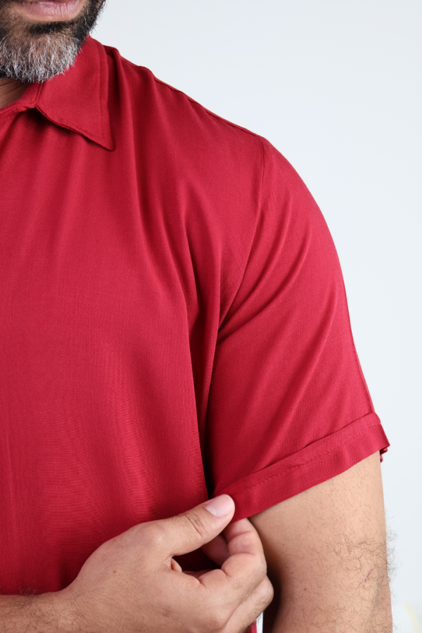 Camisa Manga Corta Roja Corte Amplio Sin Bolsas Para Caballero